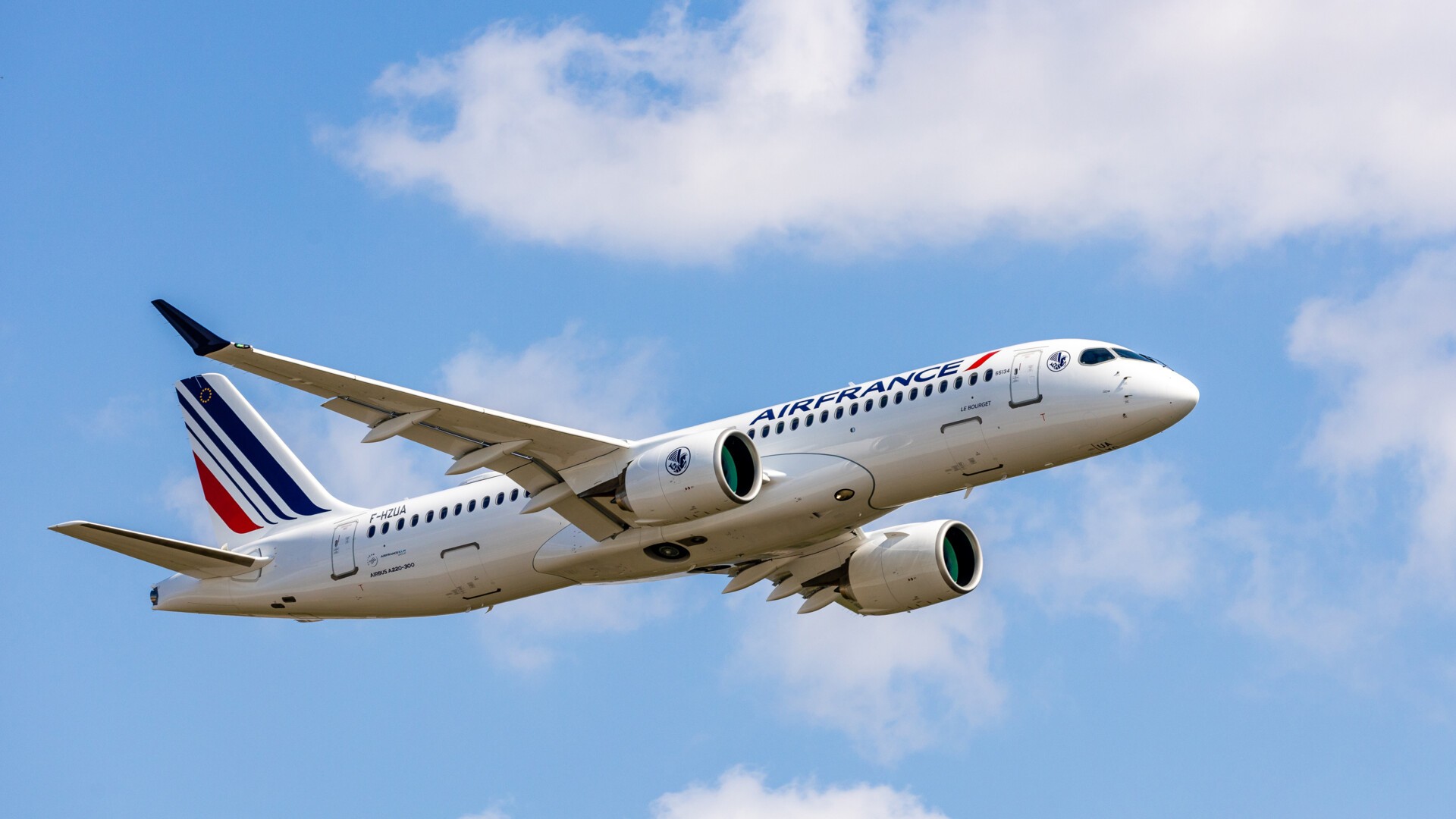 London Gatwick announces new twice-daily Air France service to Paris for summer 2026